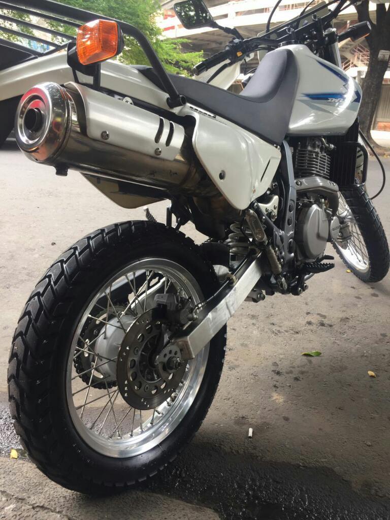 Vendo Lindo Dr 650 Modelo 2012