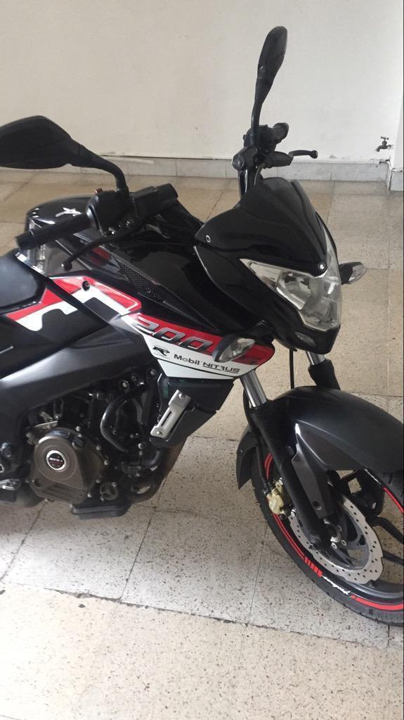 Vendo Pulsar 200Ns