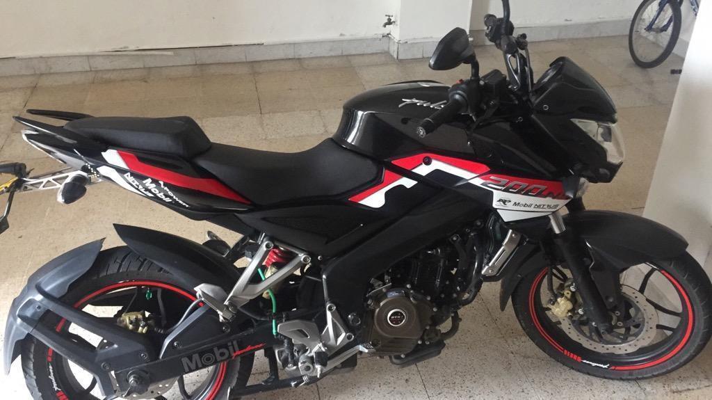 Vendo Pulsar 200Ns