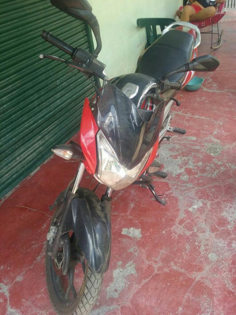 Vendo Moto Discover St 125