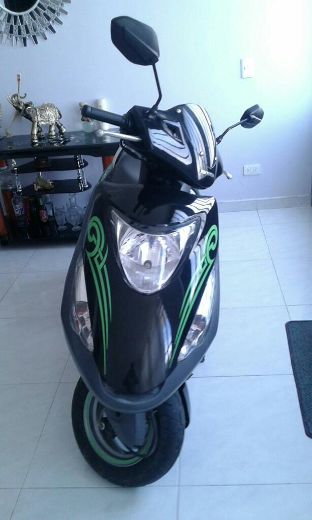 Vendo Moto Elite 125 Honda Modelo 2010