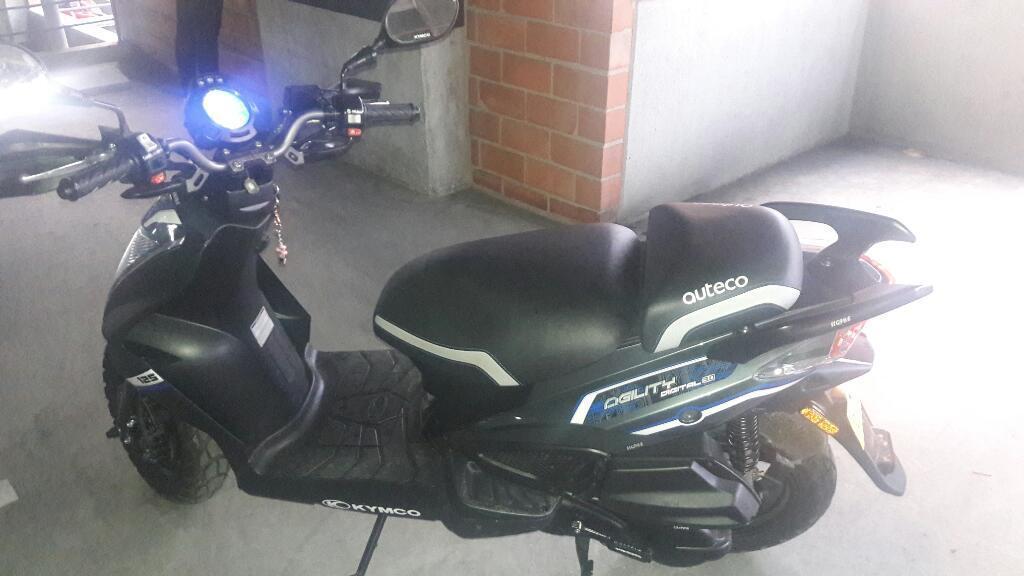 Vendo Moto Agylity Como Nueva