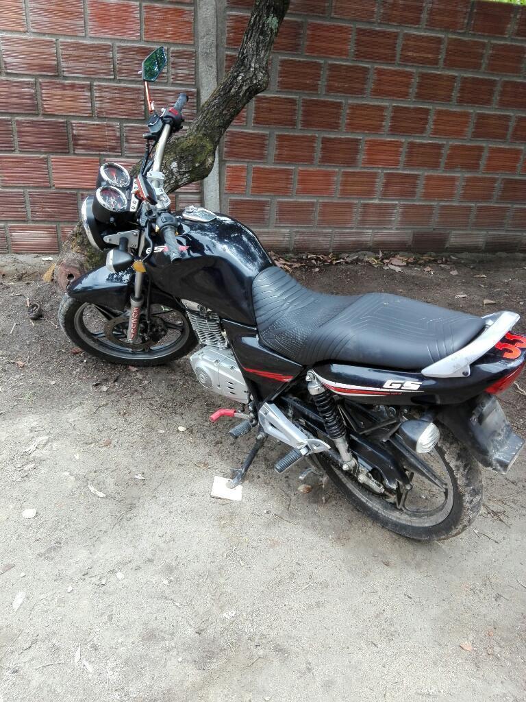 Vendo Moto