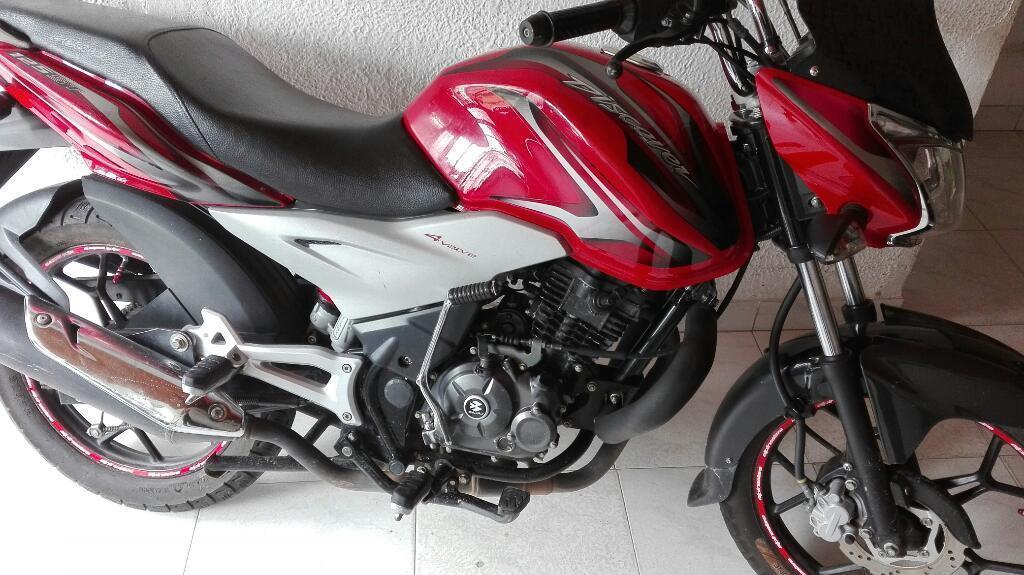 Vendo Moto Discover 125 St