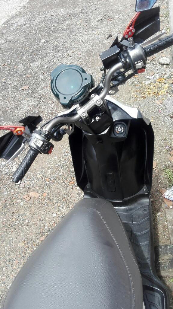 Vendo Moto Agility 2015 4100.000