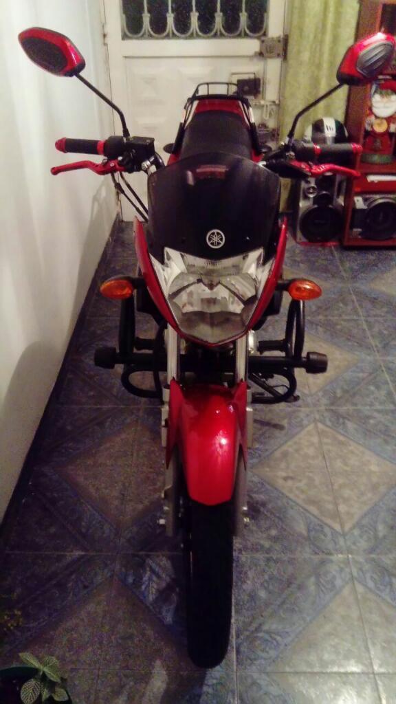 Vendo Moto Buenisimo Estado