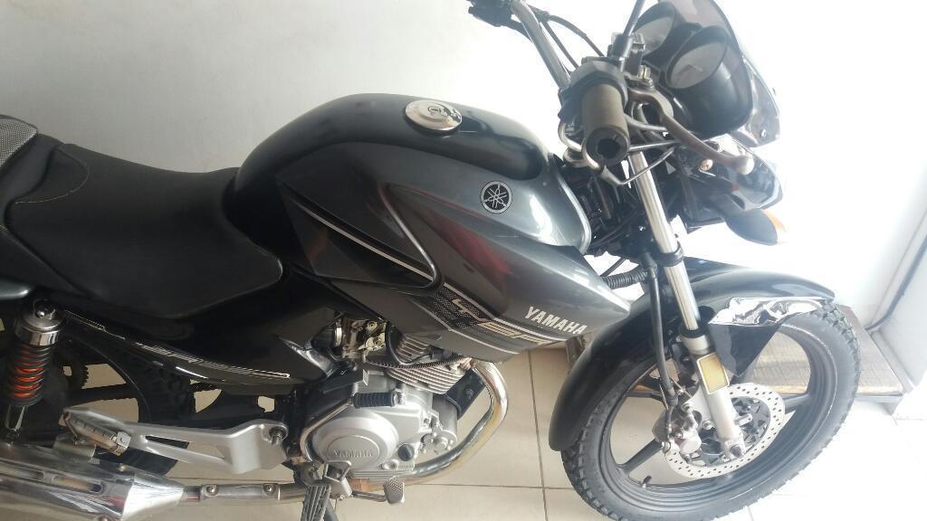 *se Vende* Yamaha Ybr 125 Modelo 2013