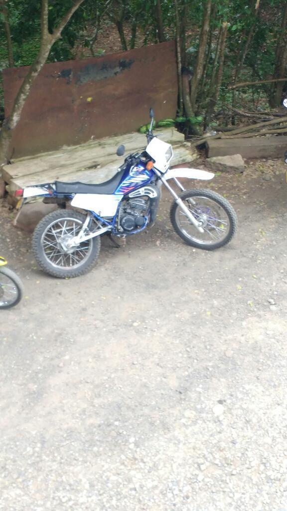 Vendo Moto Dt