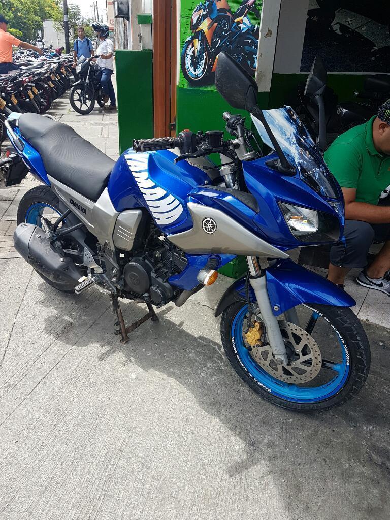 Yamaha Fazer 2013 Meela