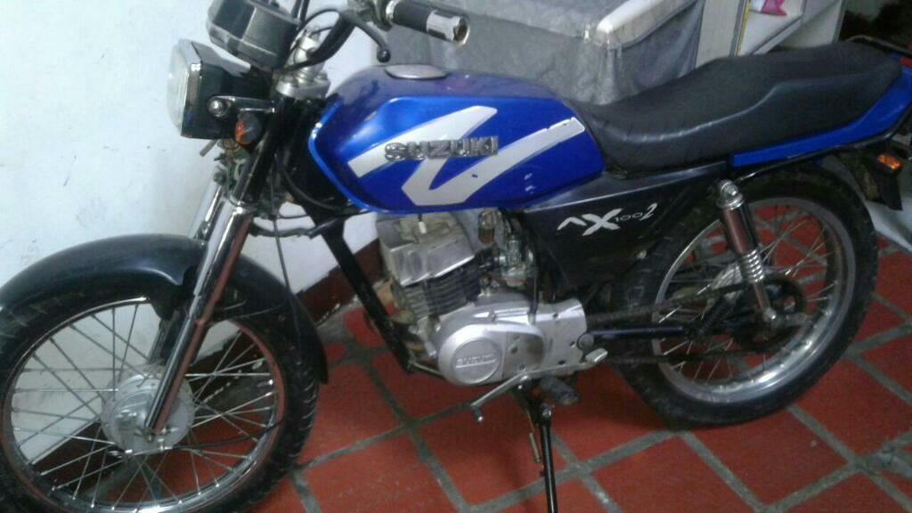 Se Vende Moto Ax 100 con Traspaso