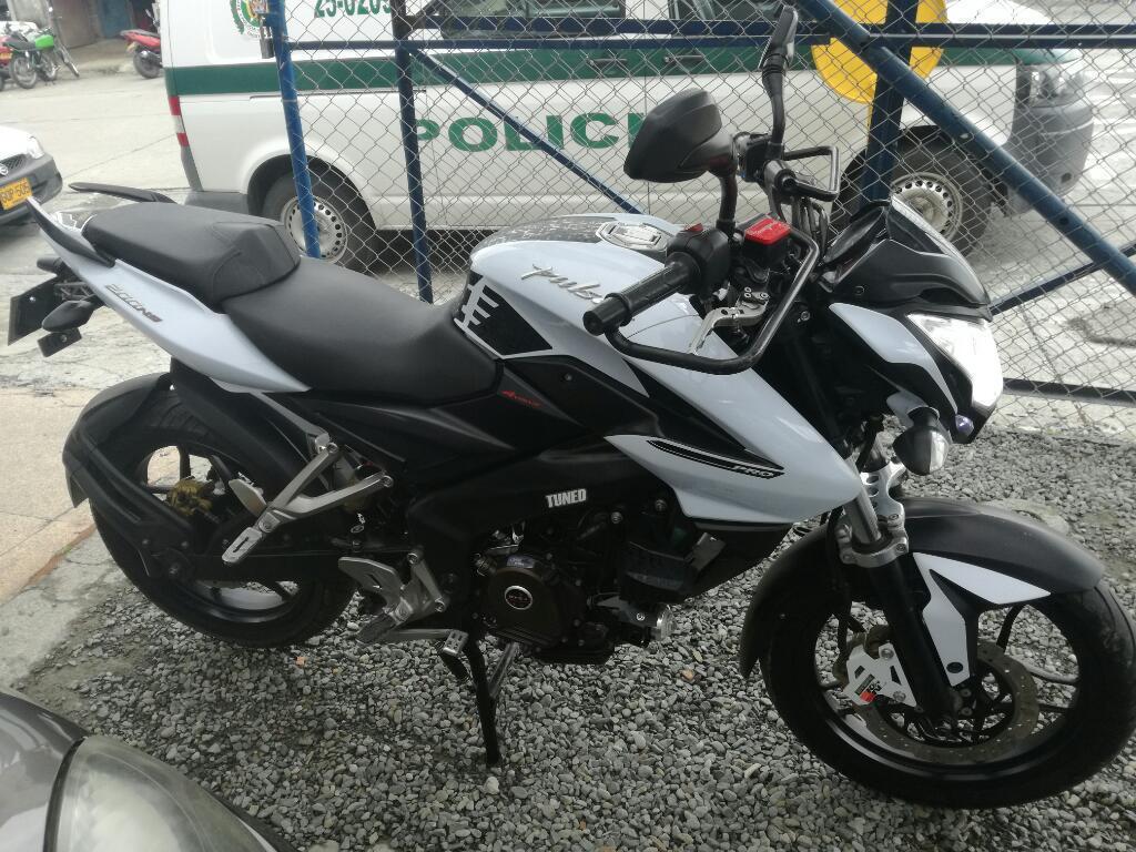 Pulsar Ns 200 2015