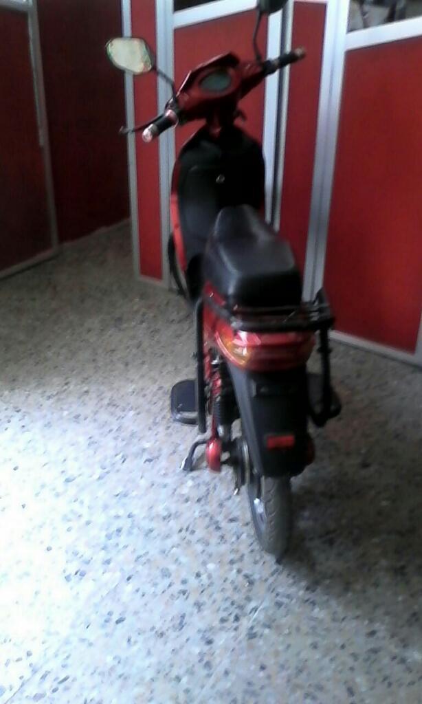 Vendo O Cambio por Moto