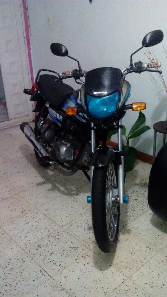Se Vende Hermosa Eco Deluxe 2012