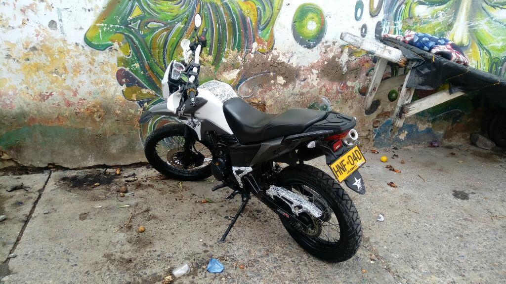 Moto en Muy Buen Estado