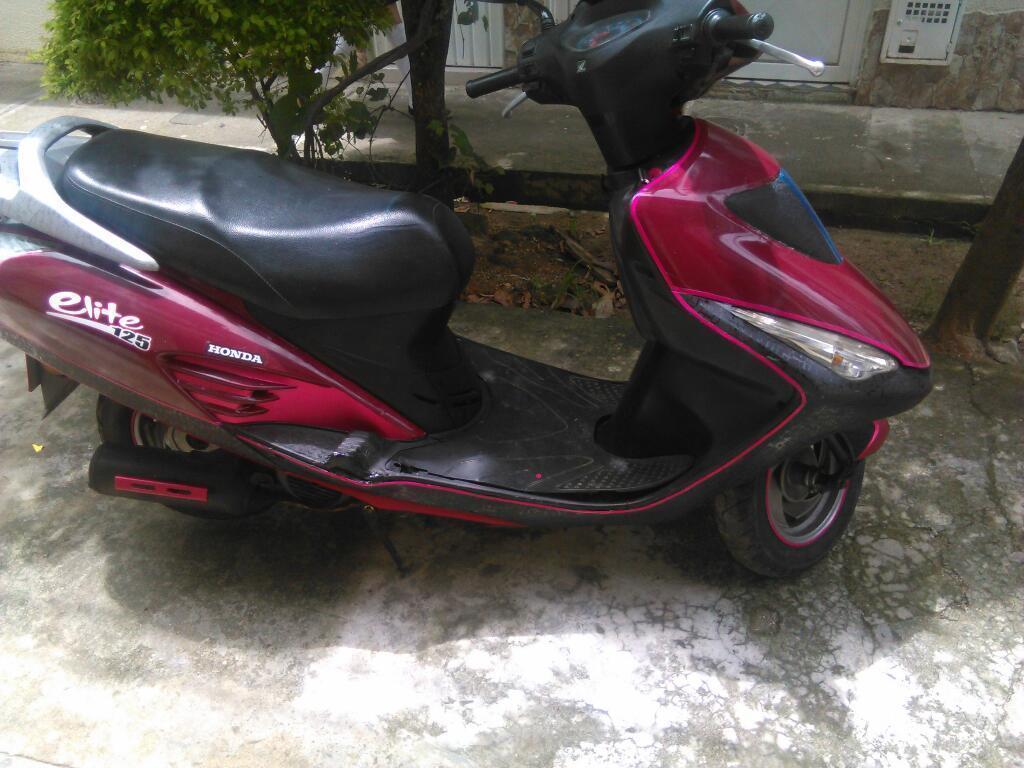 Vendo Hermosa Honda Elite