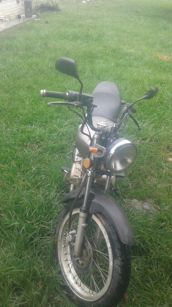 Se Vende Moto con Remolq