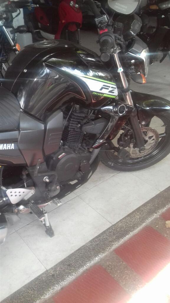 Se Vende Hermosa Moto con Seguro Al Dia