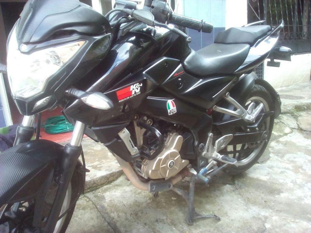 VENDO PULSAR 200 MOD. 2014 AL DIA