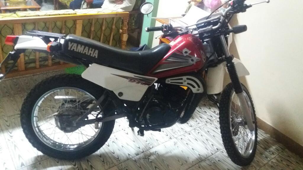 Moto Dt 125