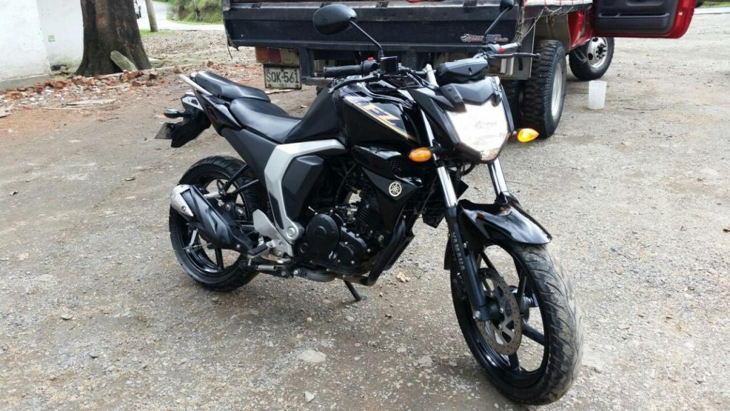 MOTO FZ 2.0