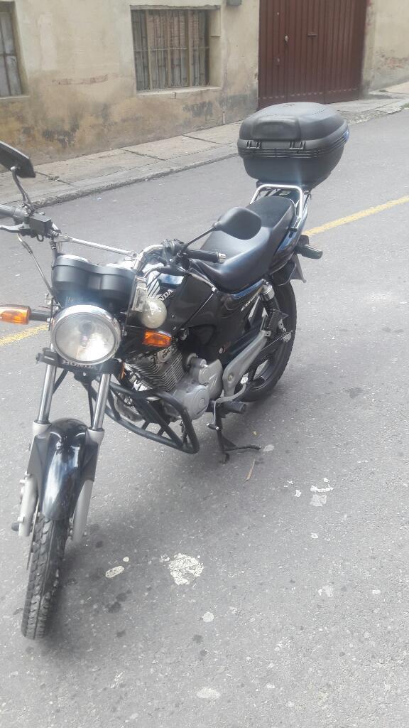 Moto Honda Cb125 Modelo 2012 Poco Kilome