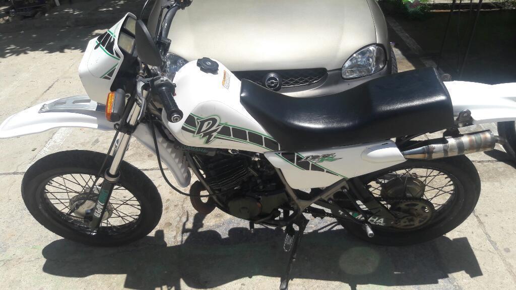 Vendo Dt125 Modelo 96 Solo Targeta Buena de Motor