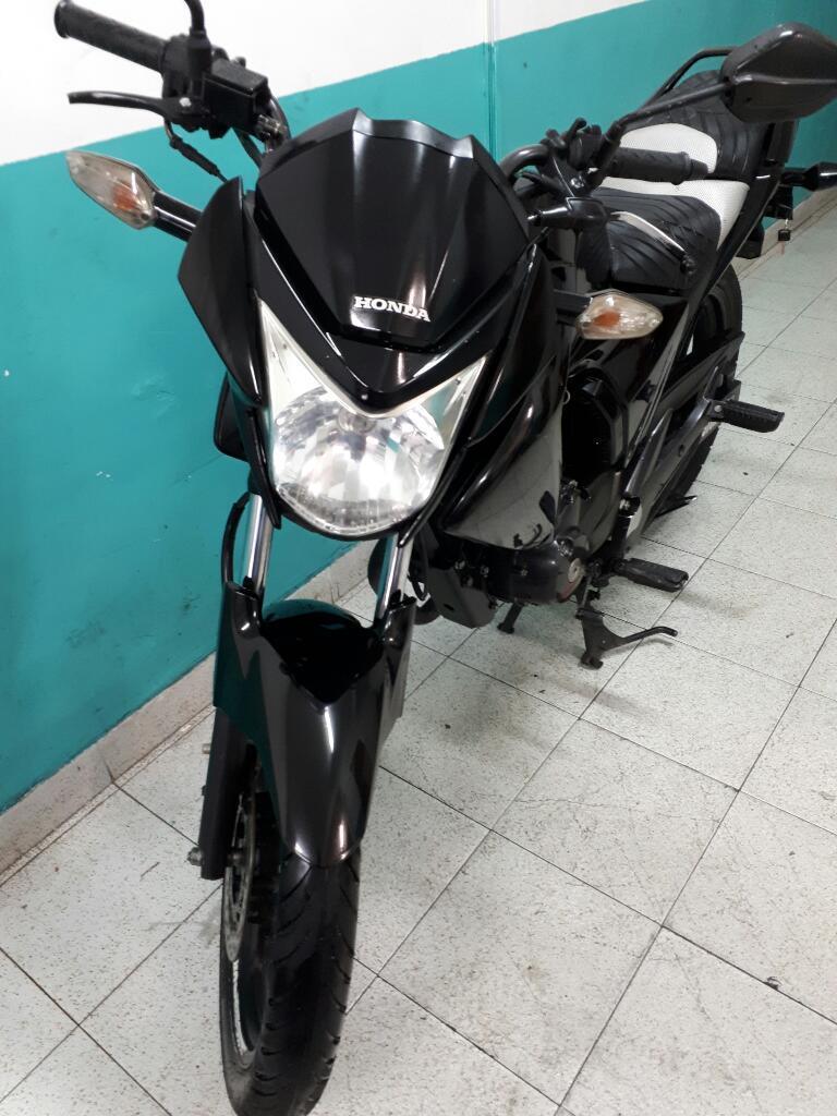 Invicta Mod 2013.excelente Estado Al Dia