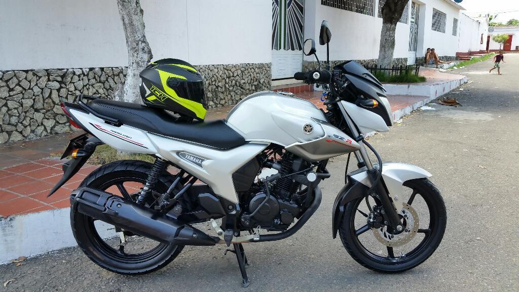 Yamaha Szr 2014