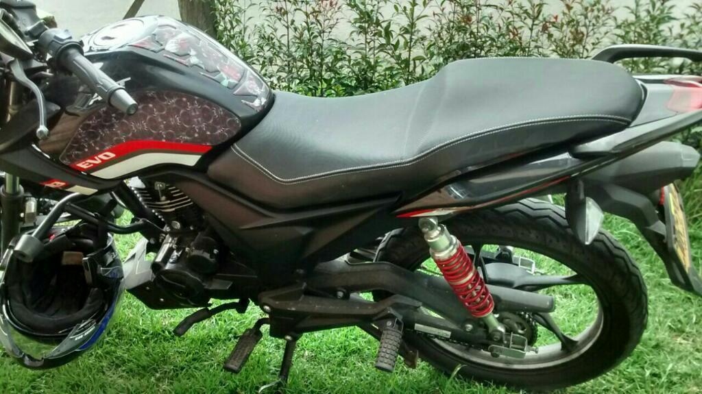 Moto Akt R3 2016perfecto Estado