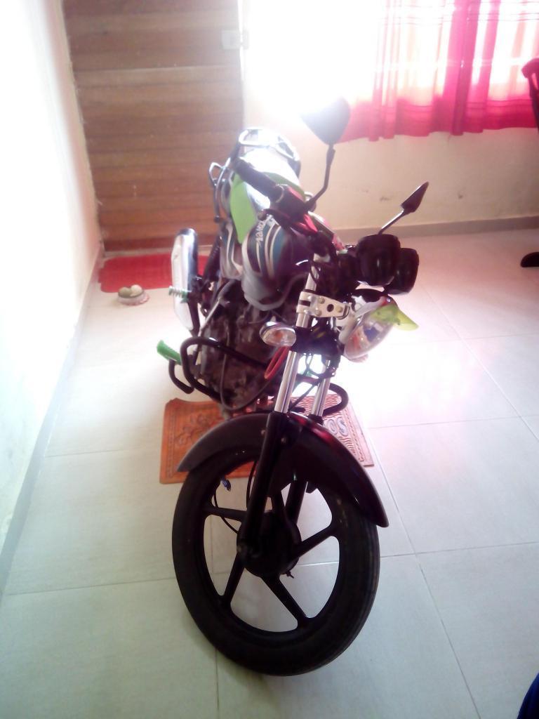 vendo moto discovery 100