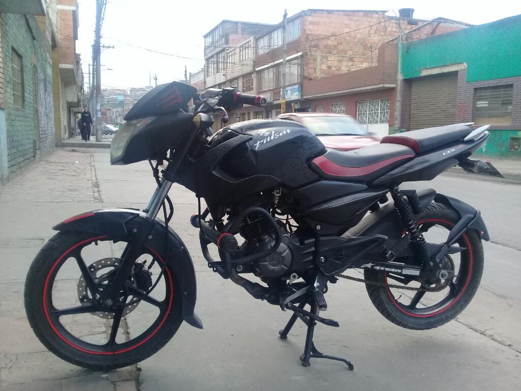 Moto Pulsar 135 Modelo 2011 Tarjeta