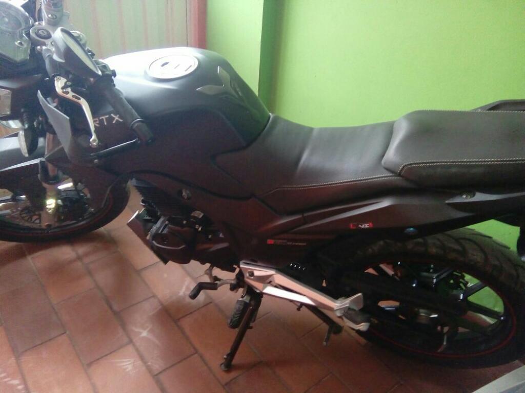 Vendo Moto en Perfecto Estado