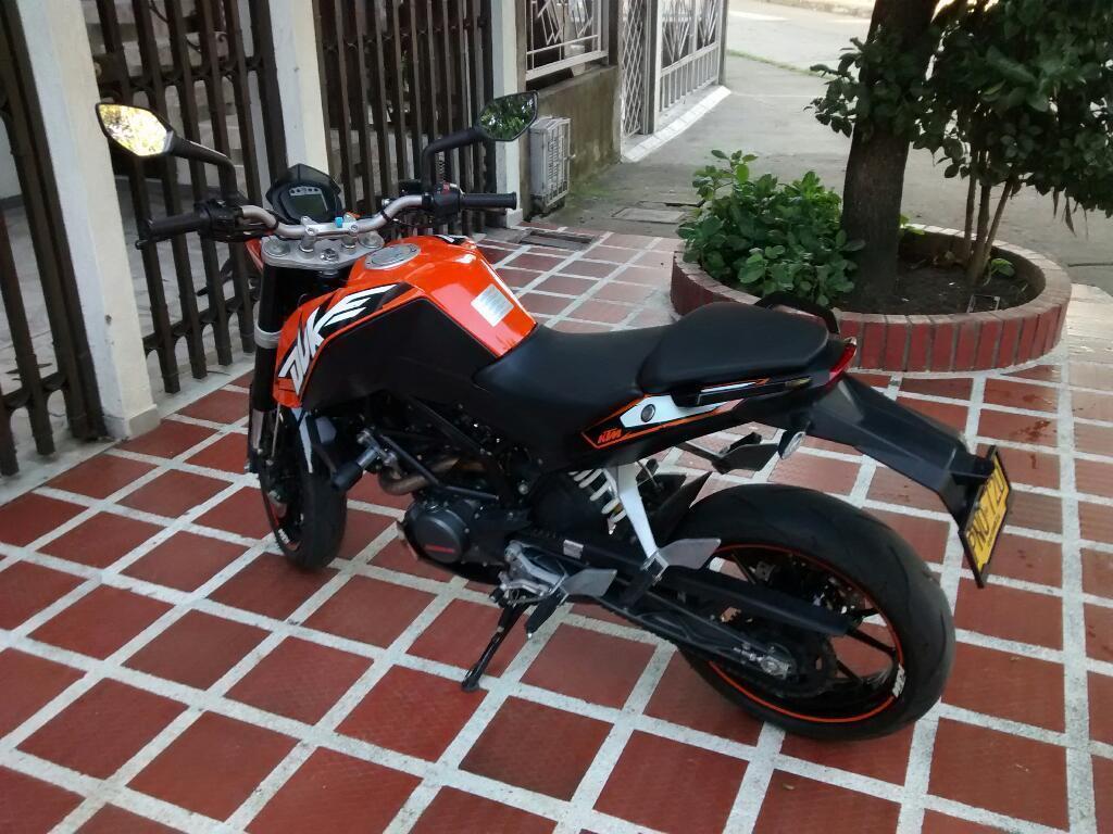 Duke 200 Mod. 2015 Como Nueva