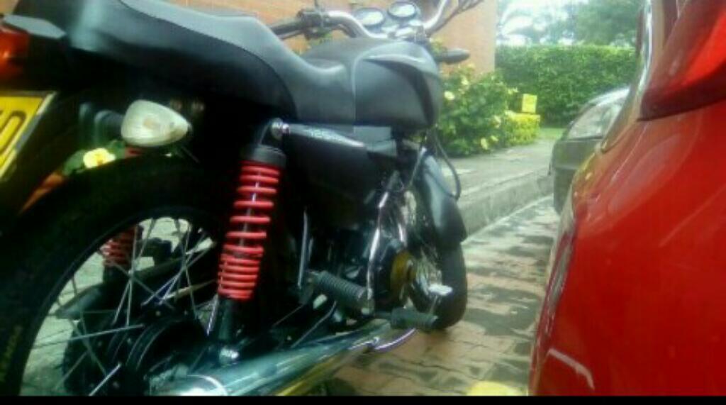 Vendo Akt Nkd125 2016