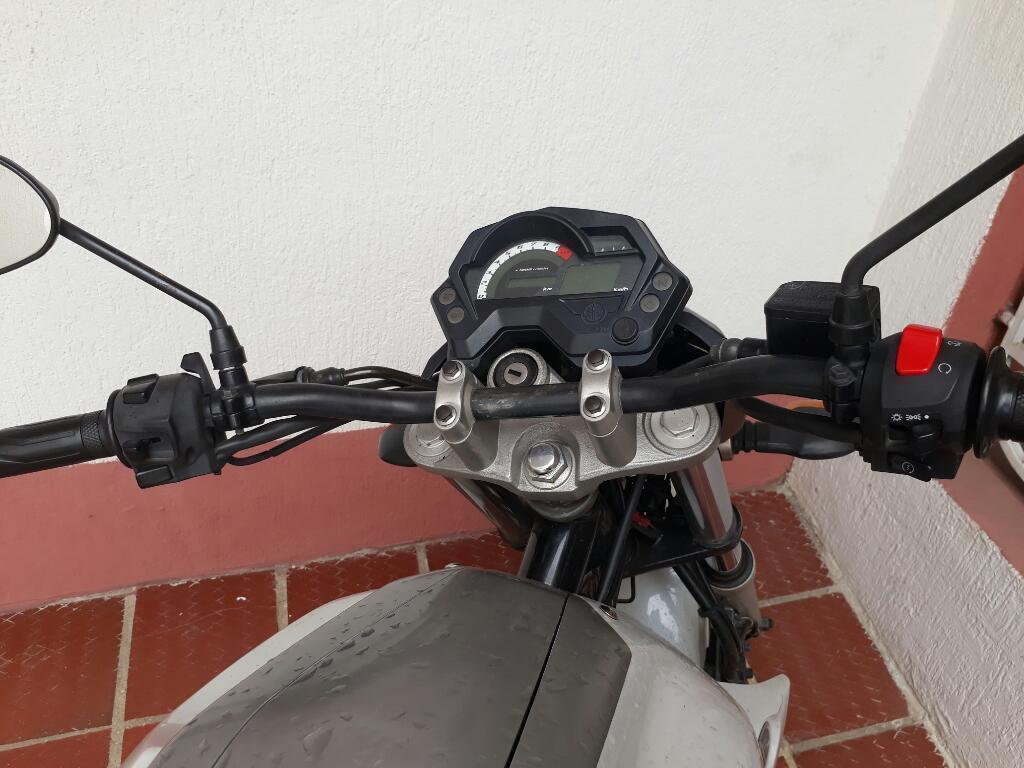 Fz Modelo 2012 Vendo O Cambio