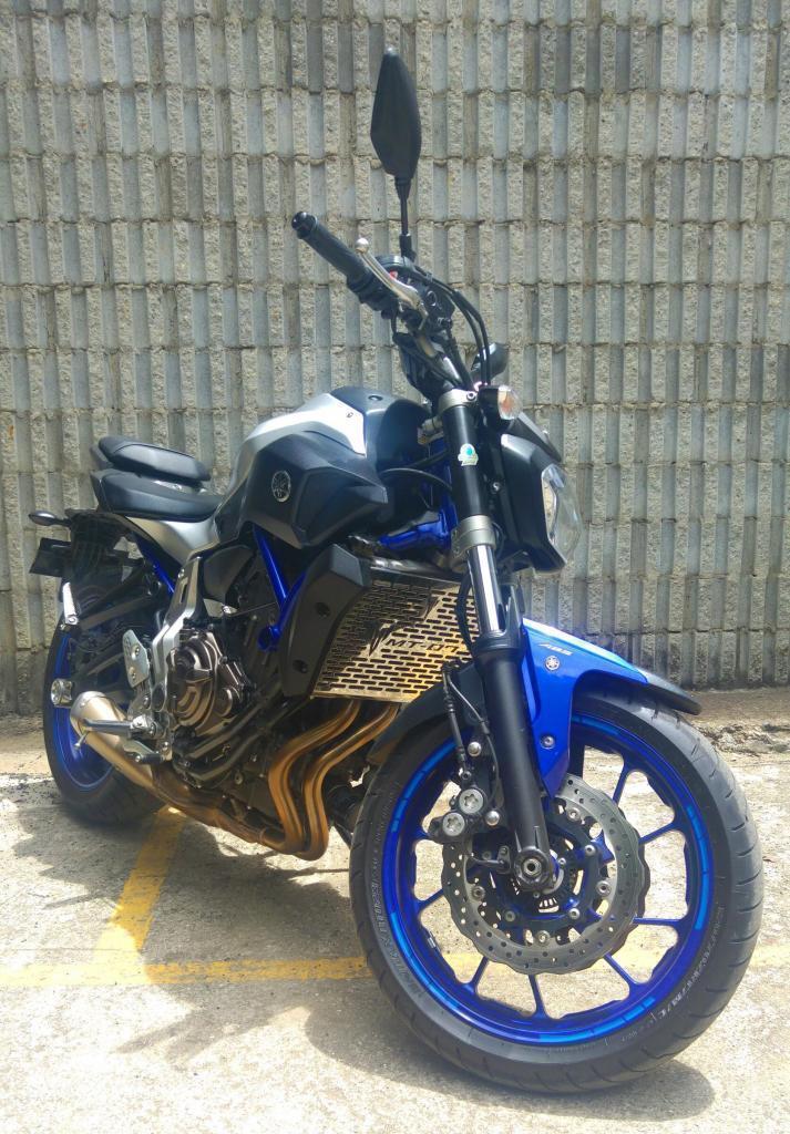 MT07 YAMAHA