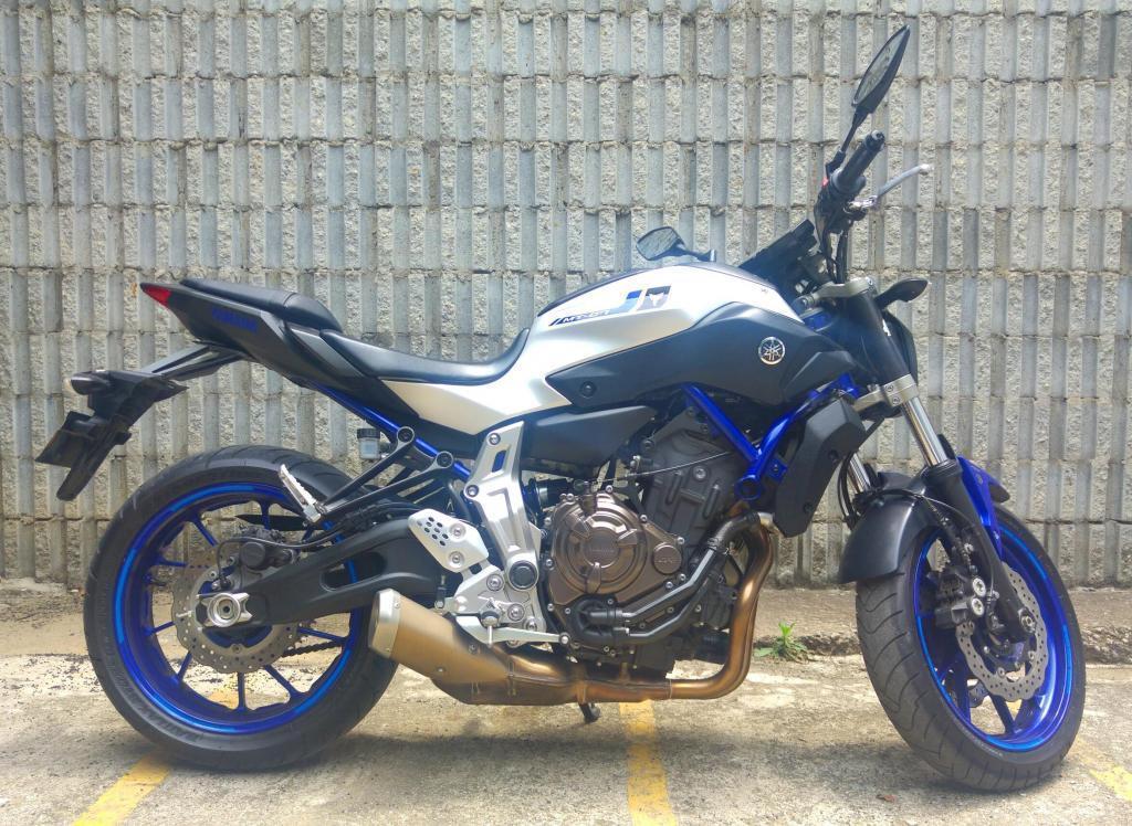 MT07 YAMAHA