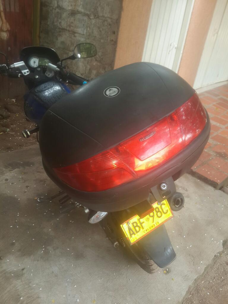 Pulsar 180