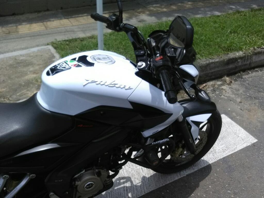 Pulsar 200 Ns