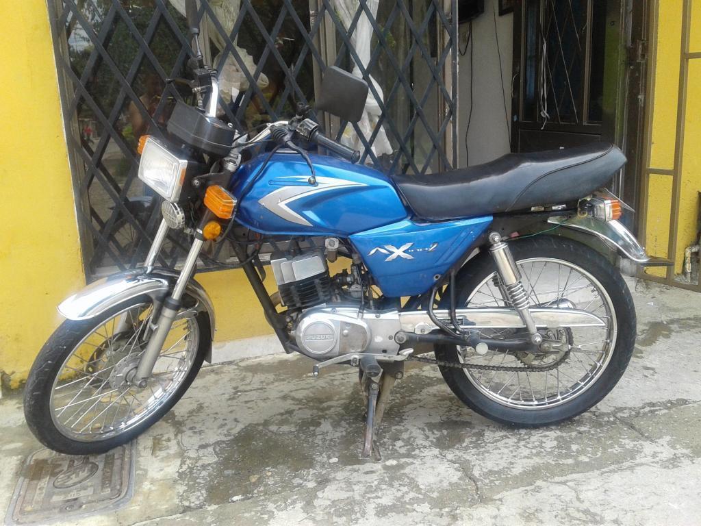 se vende moto ax modelo 2007 o se cambia por NKD