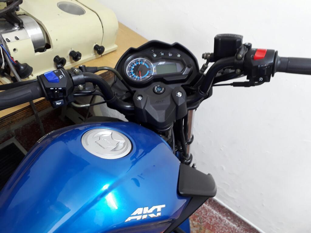 Moto Ak 150 Evo R3