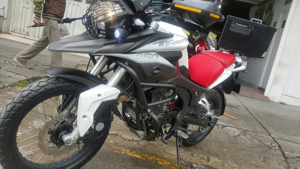 Vendo Hermosa Tt Adventour 250 2016