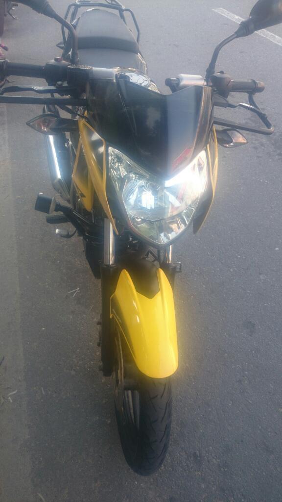 Bajaj Pulsar 135 Modelo 2013