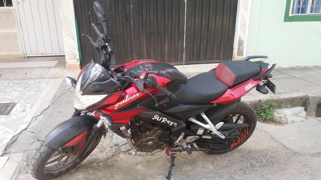 se vende moto pulsar 200ns