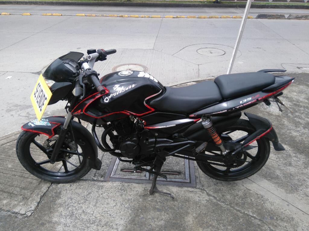 Pulsar 135 2012