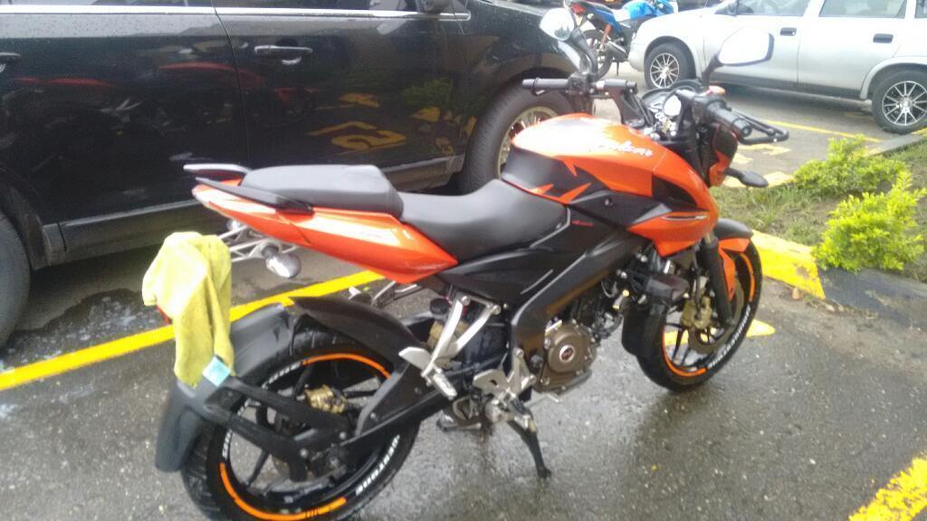 Vendo Moto Hermosa Pulsar 200ns