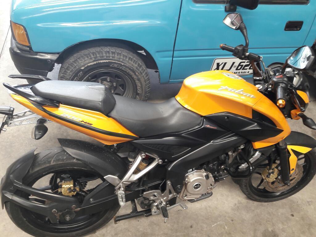 Pulsar Ns 200