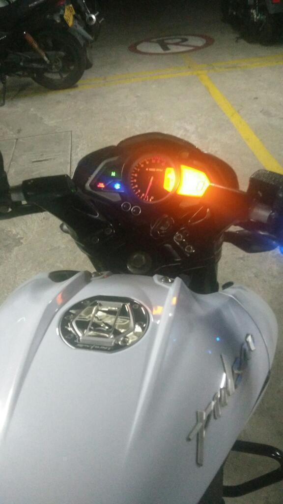 Pulsar 200 Ns 2014