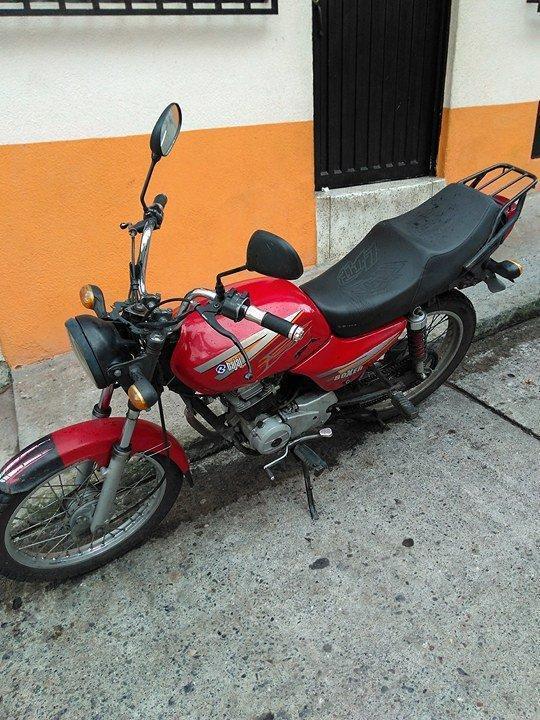 vendo moto boxer