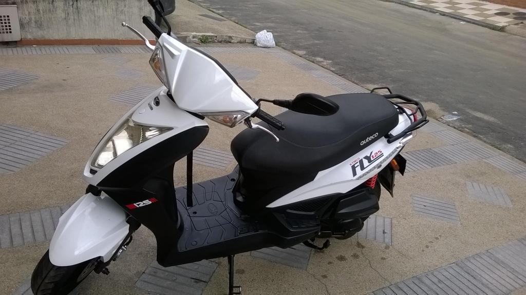 Se vende Kymco Fly 125 Modelo 2014